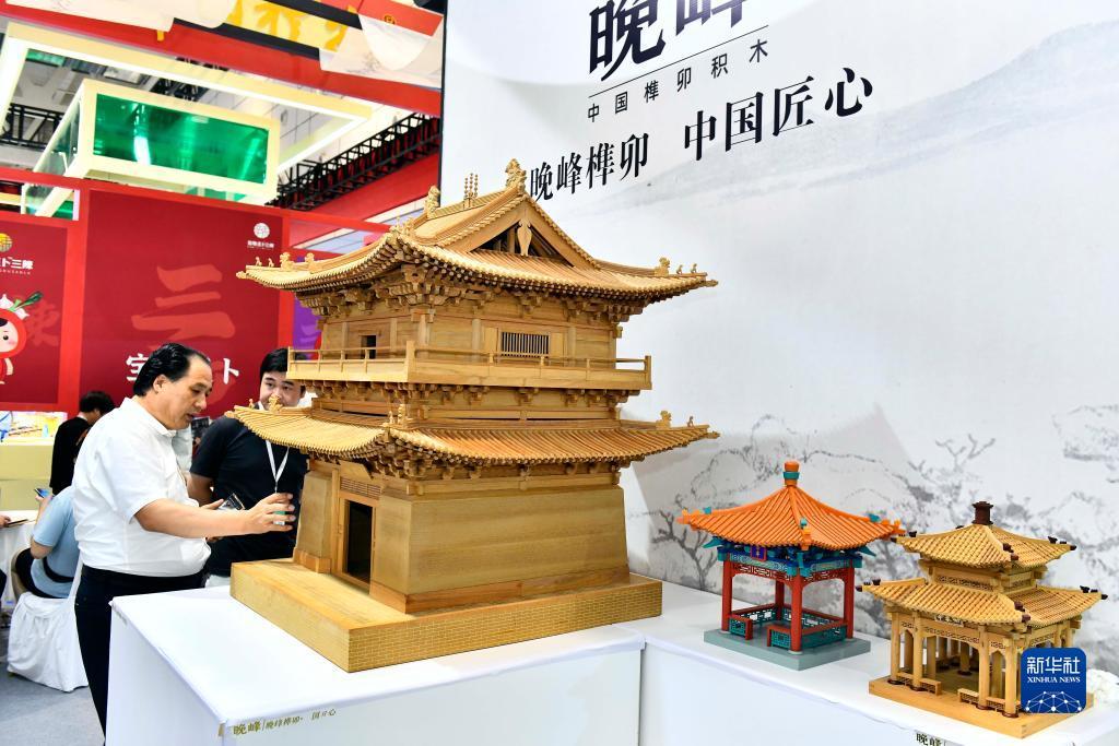 波克v几可以送弹头